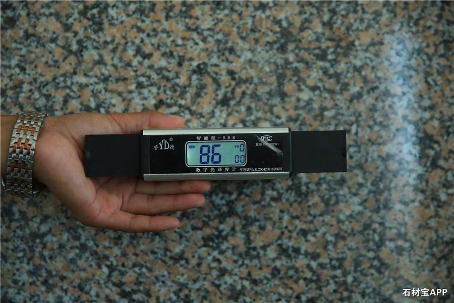 吉祥石業(yè)：先進(jìn)的設(shè)備，好看的石材，期待與您的合作。