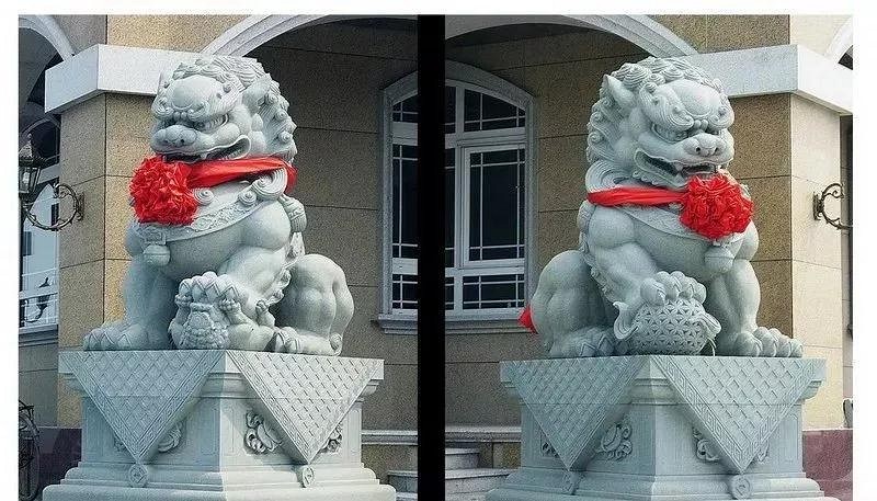 故宮門前的石獅子為何都“燙”著卷發(fā)？原來大有講究