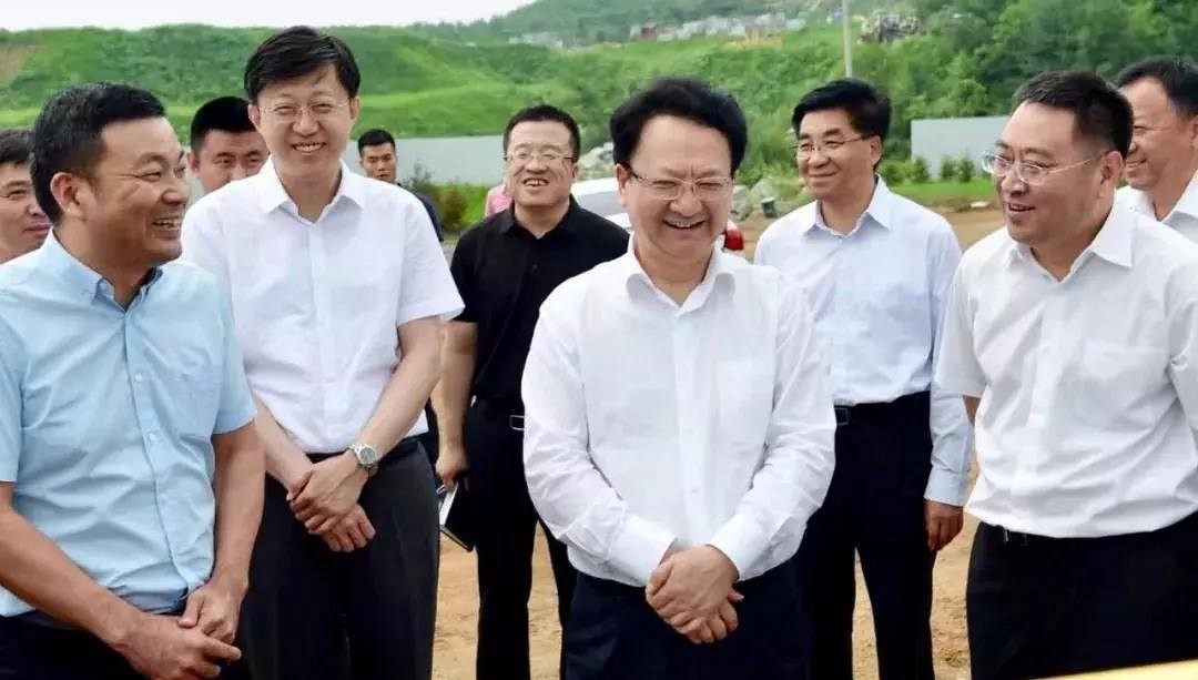 讓吉林省長(zhǎng)親去調(diào)研的“吉林白麻”，是款什么石材？
