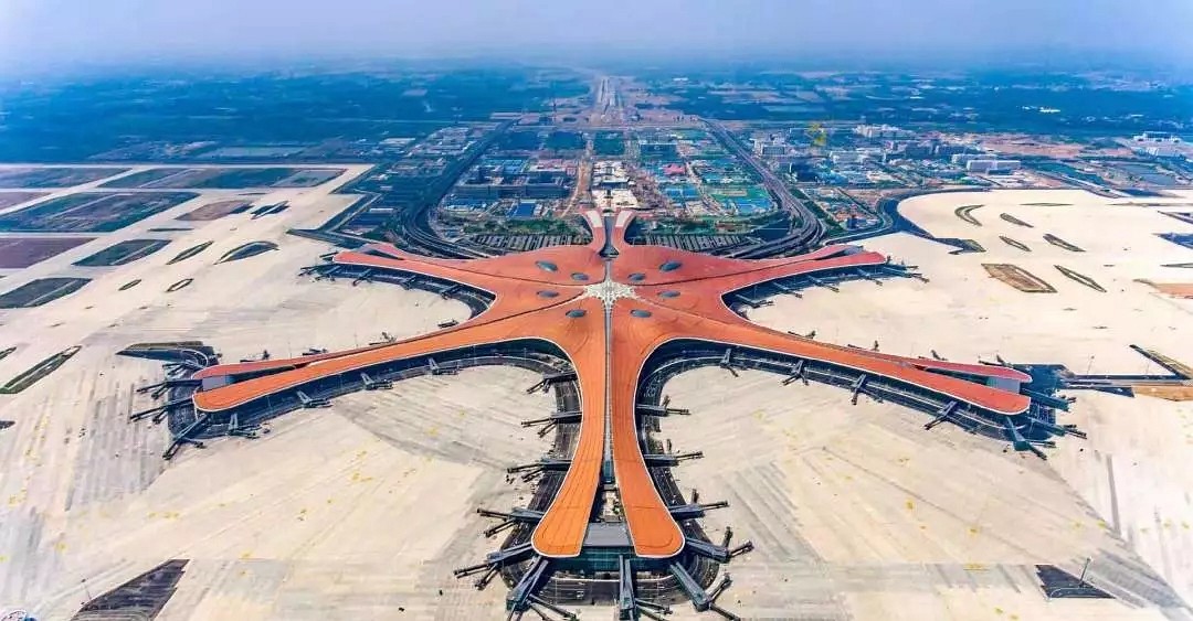 全球超大空港揭開面紗，石材地鋪舉世矚目