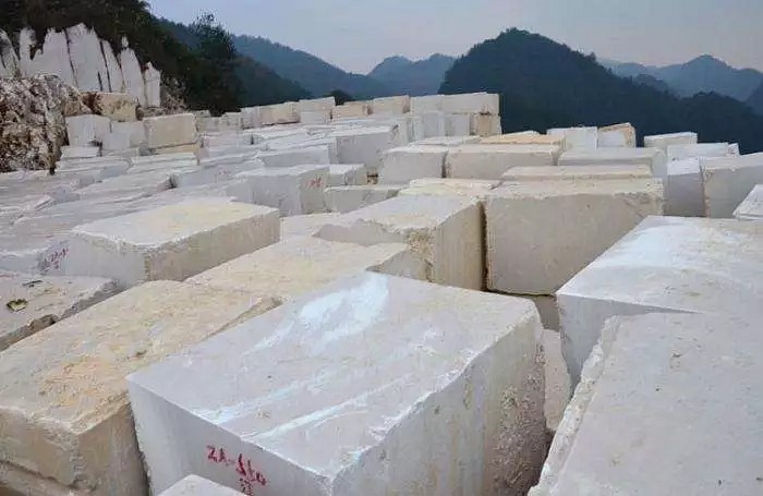 賣花崗巖的老板放下生意，到水頭學(xué)習(xí)大理石，還“盯”上了黃板