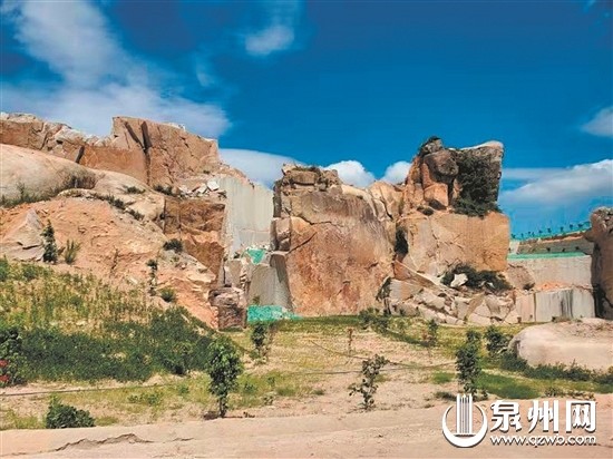 廢棄礦坑變身新景點(diǎn) 泉州臺(tái)商區(qū)大寨山試點(diǎn)礦山復(fù)綠工程