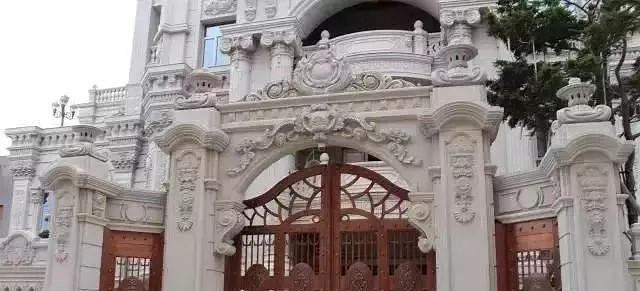 石材造就“豪門”
