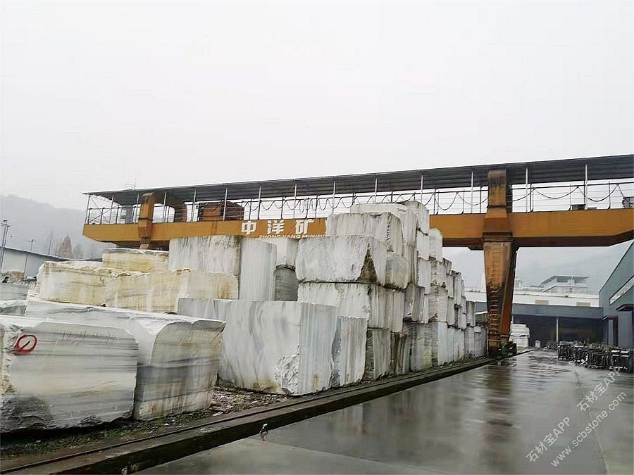 漢白玉產(chǎn)地——寶興縣深入開展生態(tài)環(huán)境問題排查行動(dòng)