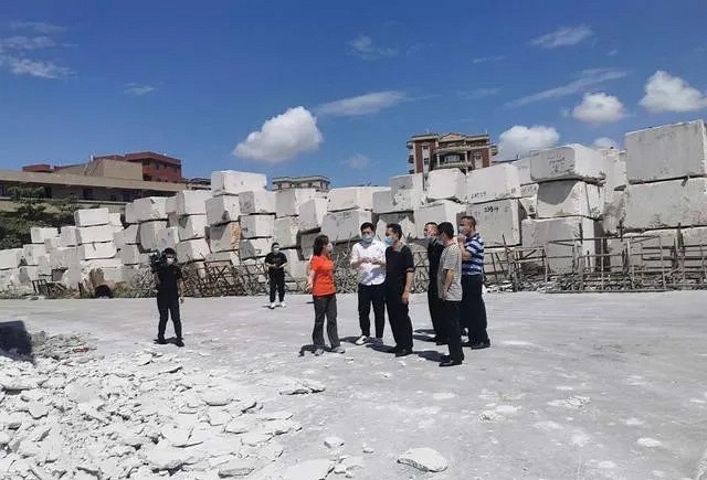 萬源市長倪欣帶隊(duì)赴福建考察石材產(chǎn)業(yè)園項(xiàng)目