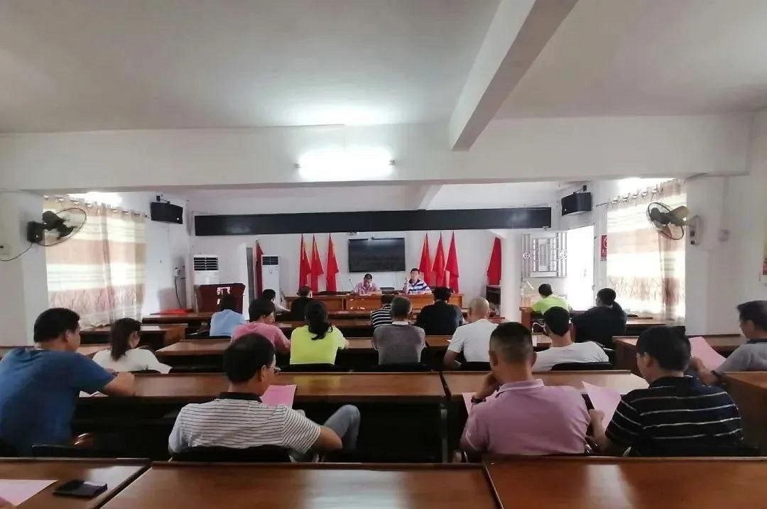 桂林市同安鎮(zhèn)召開石材企業(yè)環(huán)保生產(chǎn)工作推進(jìn)會(huì)