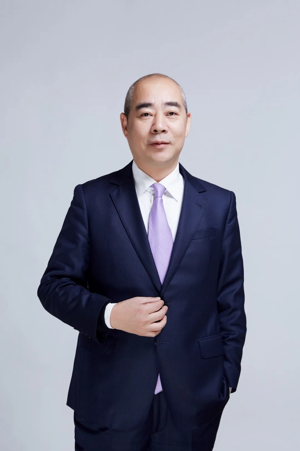 石材界“馬云”，親手培育了一千多個(gè)千萬富豪，家族56人都來干石材，浙商傳奇！