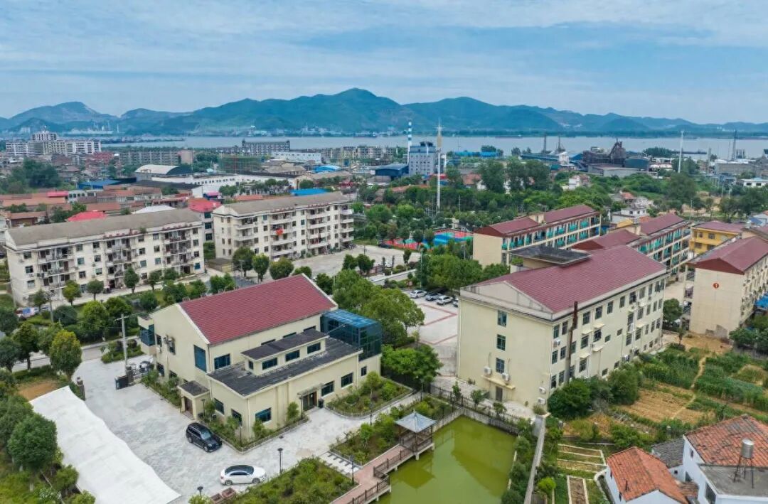 因砂而起，造船興業(yè)！“鄂東南第一村” 拆109座違規(guī)砂石碼頭完成蛻變