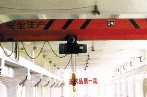 LD電動單梁橋式起重機