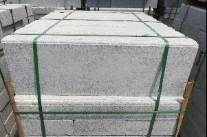 珍珠灰路沿石