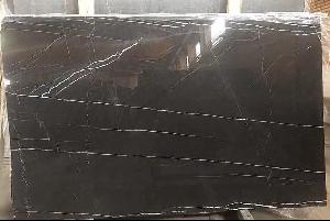 黑白根