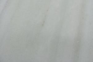 彩虹白玉