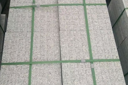 小鐵灰方點(diǎn)盲道