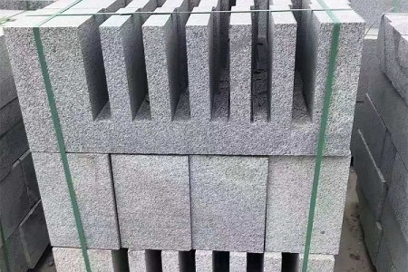 路沿石