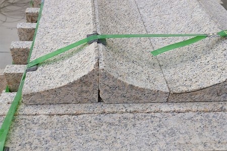 路沿石