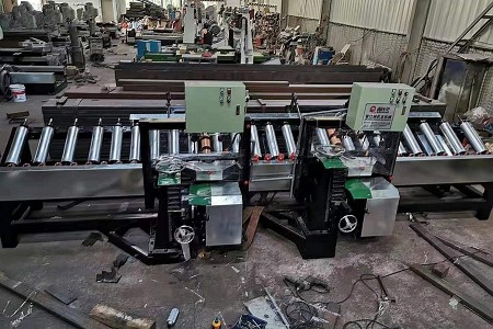 雙刀主軸箱加重路沿石倒角機(jī)