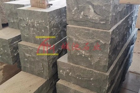 青石多面自然面步級
