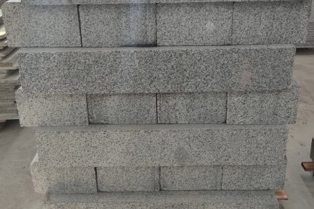 海南654 芝麻黑路沿石