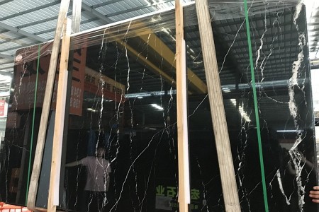 黑白根大板