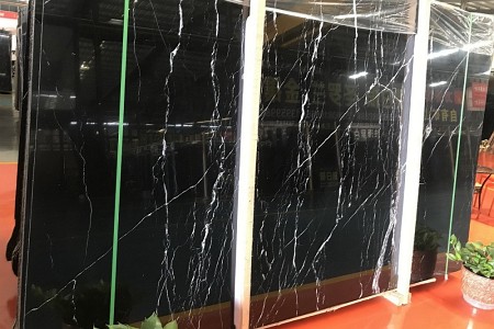 黑白根大板