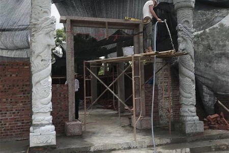 龍紋柱