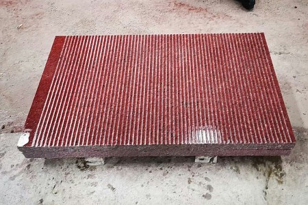 滎經(jīng)紅拉絲面