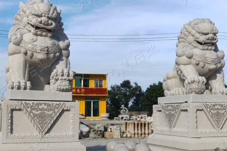 石雕獅子廠家 門口石獅子神獸一對 石刻石獅子