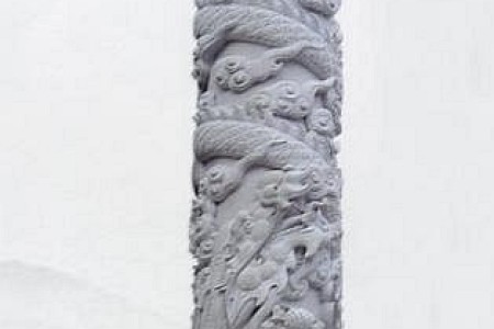 龍柱
