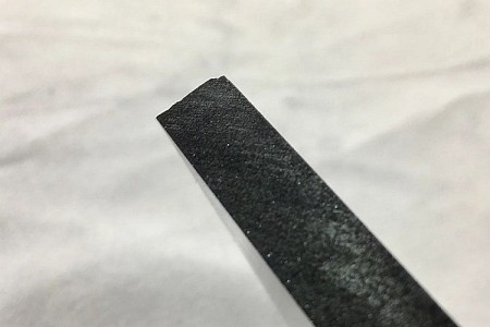 西藏寶石黑