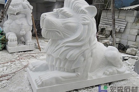 漢白玉獅子