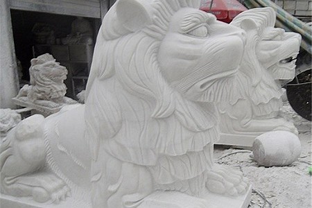 漢白玉獅子