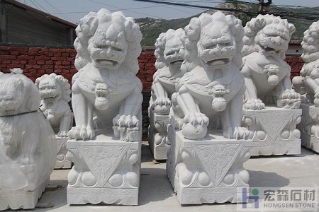 漢白玉獅子