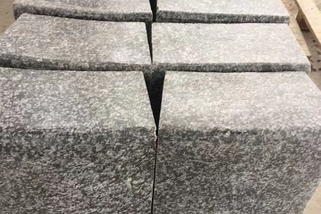 路沿石