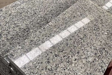 紫藍(lán)花工程板