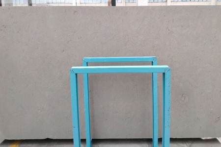 布拉格灰