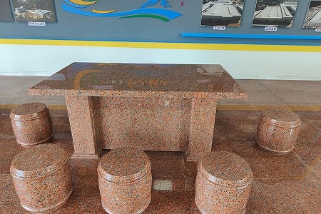 石桌椅