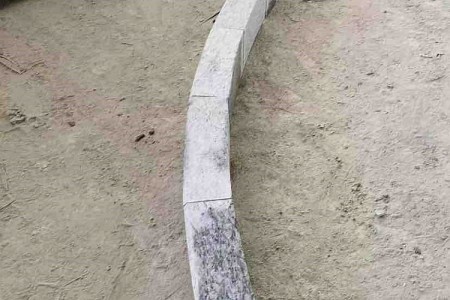 海浪花路沿石