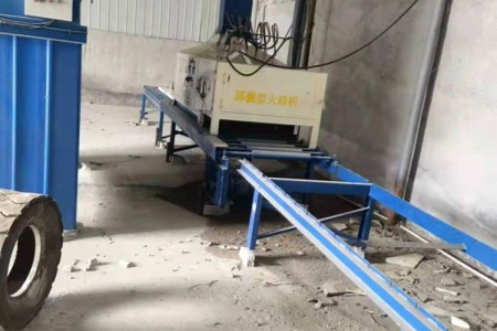 環(huán)保型噴砂機