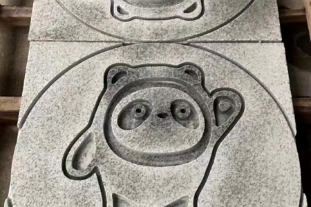 冰墩墩雕刻
