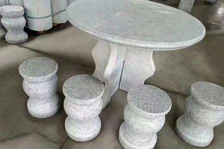 石桌椅