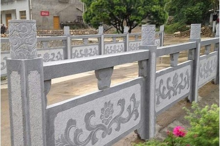 河欄桿