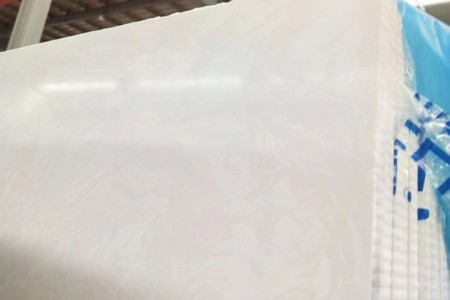 雅典米白