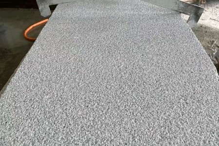 芝麻灰荔枝面