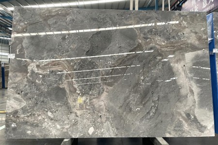 魚肚灰