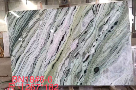 云中翡翠