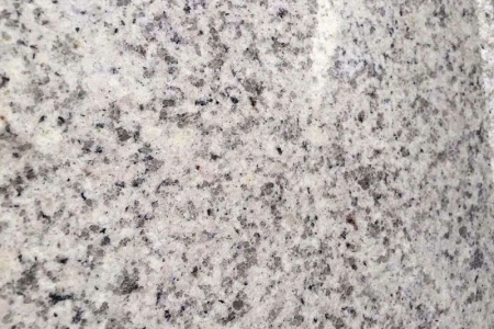 白銹石