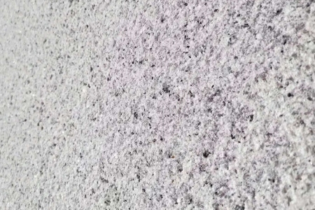 白銹石