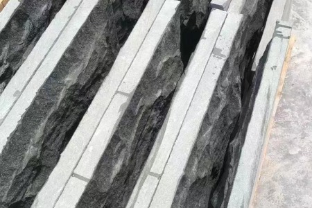 達(dá)州青蘑菇石