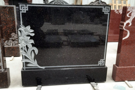 黑金沙墓碑