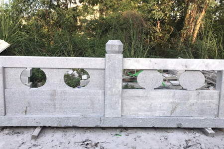 石護(hù)欄